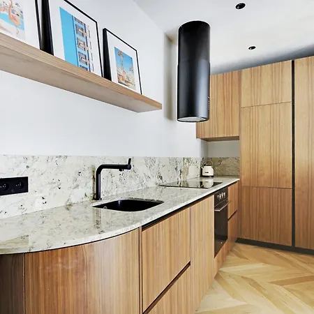 Pick A Flat's In Triangle D'or - Pierre 1er De Serbie Apartment